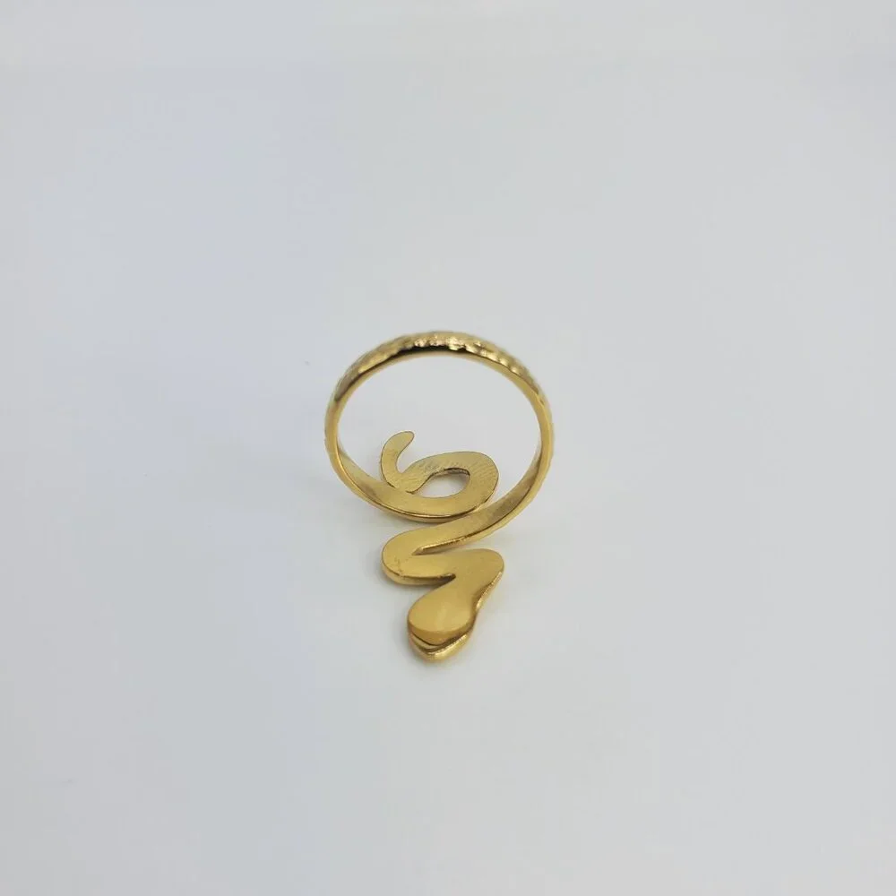 Ring - Picture 4 of 4